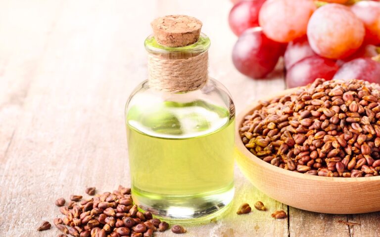 Strugurii-deliciu-culinar-cu-beneficii-pentru-piele.jpg